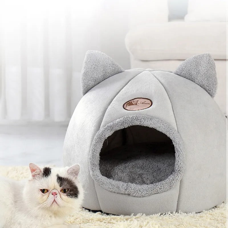 Winter Cozy Cat Nest Bed